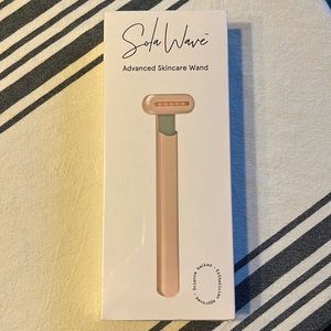 Solawave Advanced Skincare Wand